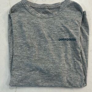 Men’s Patagonia dri fit tshirt